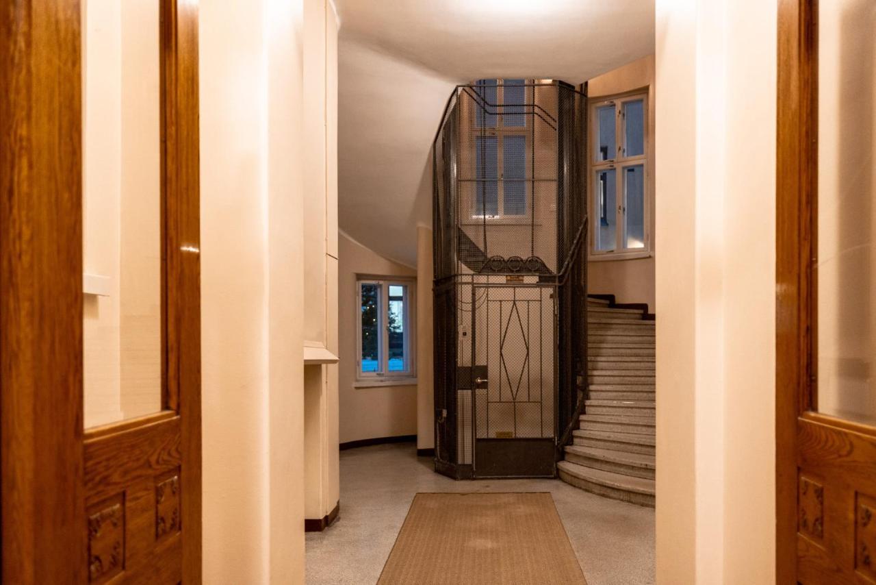 2Ndhomes Cozy & Compact Top Floor Studio In Erottaja Helsinki Eksteriør billede